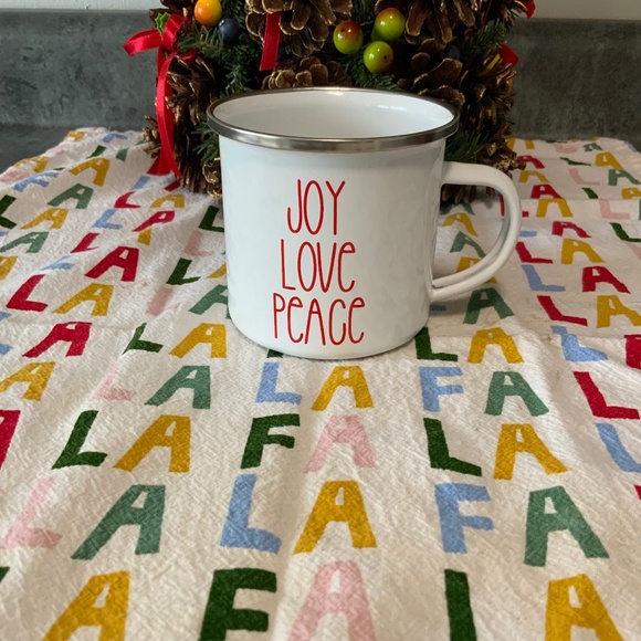 White Enamel Christmas/Winter Mug, Red Lettering Joy Love Peace, New - Picture 1 of 5